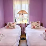 Ireni Waterfont Vakantiehuis