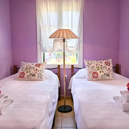 Ireni Waterfont Holiday home